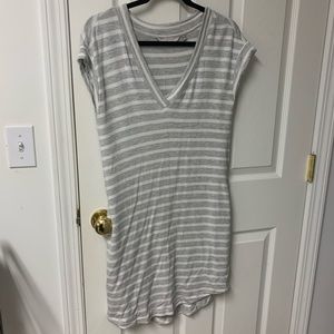 ATHLETA grey and white dress